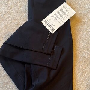 Lululemon NWT Zoned In Tight